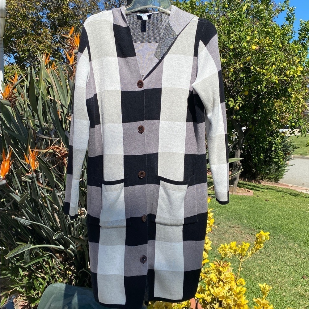 DENIM & CO SHACKET HOOD JACQUARD KNIT CARDIGAN SWEATER Sz M Black Gray PLAID EUC